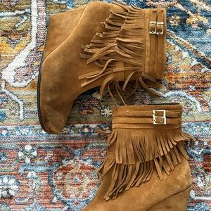 Aerosoles Suede Tan Fringe Wedge Boots